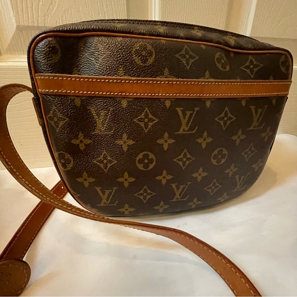 GUCCI VINTAGE LOUIS VUITTON MONOGRAM SHOULDER BAG/CROSSOVER HANDBAG - Picture 5 of 16